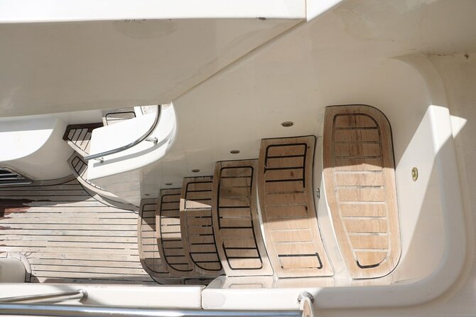 2-Hour Private Yacht 50ft Tour Around Burj Al-Arab - What the cruise looks like, and where you’ll spend your time