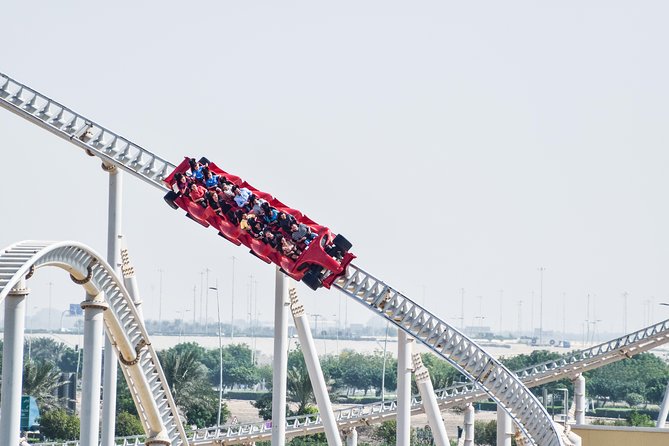2 Parks in Yas Island Abu Dhabi - What You Get, What You Bring, and How to Save Time