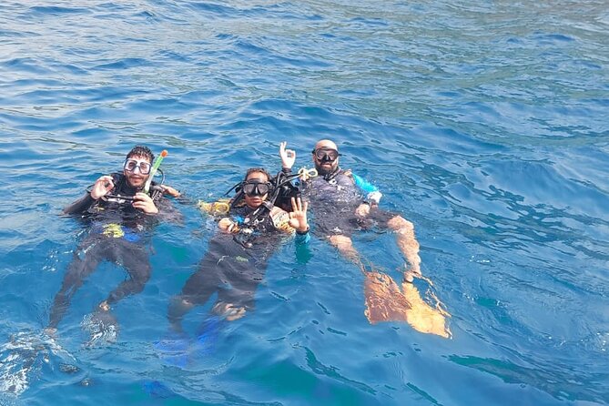 3 Days PADI Open Water Diving Course in Dubai (All inclusive) - Entering the indoor tank set-up in Al Quoz