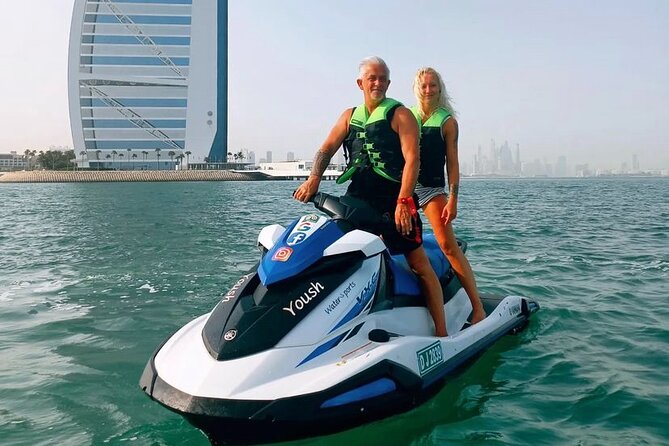 30Min Dubai Jet Ski Tour of Burj Al Arab with Free Ice Cream - Photos, Videos, Lockers, and the Small Comforts That Reduce Stress