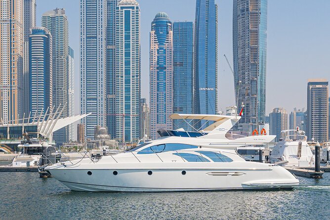 3hr Yacht- Palm Jumeirah with FREE Snacks and 30 Min Seabob - What’s actually included onboard: snacks, drinks, and a real Seabob block
