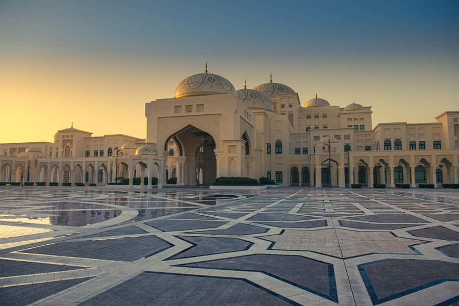 4-Day UAE Cultural Journey: Dubai, Abu Dhabi & Al Ain - First pickup in Dubai, then Qasr Al Watan and Sheikh Zayed Grand Mosque