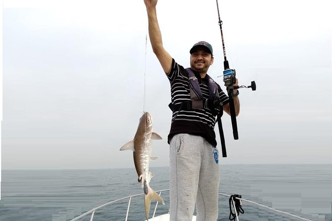 4 Hours Dubai Deep Sea Fishing - Small-group energy and why it matters on a boat