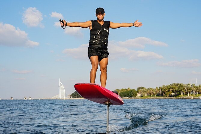 40 min E Foil Sessions with Coach - Meeting at CABANA ON THE BEACH (Azraq Building) and Getting Ready