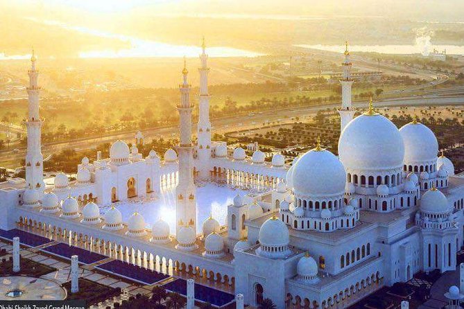 4X4 Private Abu Dhabi City Tour with Abu Dhabi Evening Desert Safari From Dubai - Key things to know before you go