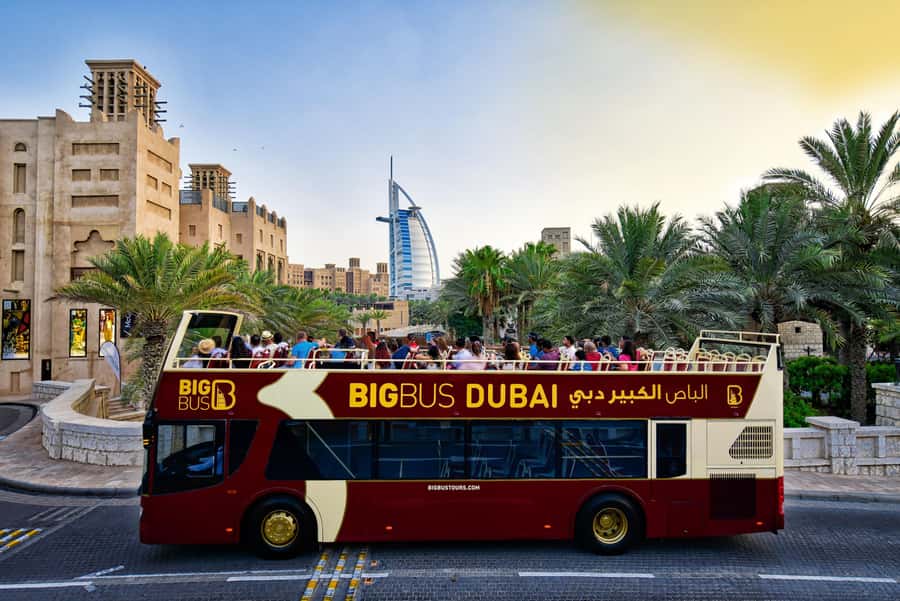 5-Day Pass: Hop-On Hop-Off, Lost World Aquarium, Dubai Frame - The Red Route and Blue Route: how to plan stops like a pro