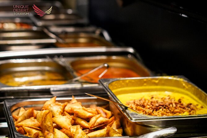 5 Star Luxury Catamaran Dinner Cruise in Dubai Marina - Buffet Dinner and Unlimited Drinks: How to Make It Feel Like a Proper Meal