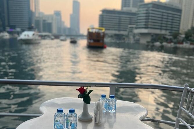 5 Star Luxury Catamaran Dinner Cruise in Dubai Marina - Who This Catamaran Dinner Cruise Fits Best