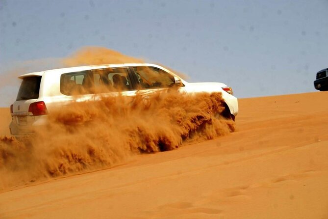6 Hour Thrilling Desert Safari in 4x4 with Entertainment Show - Camp time at Al Faqa: henna, Arabic costume photos, tea, and the real show