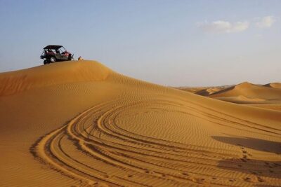 7-hour Small Group 4×4 Desert Safari Tour with Buffet Dinner in Dubai