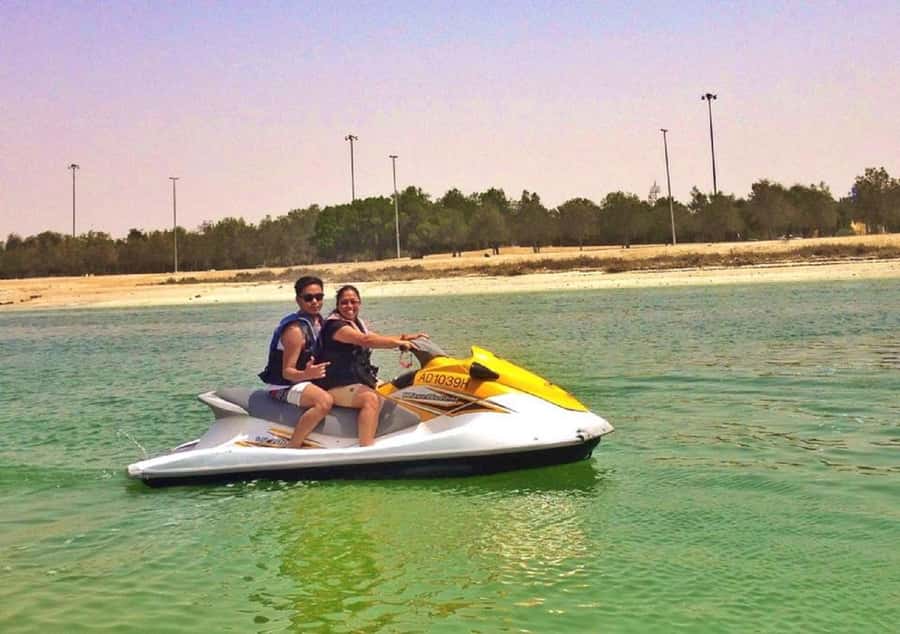 Abu Dhabi 1-Hour Jet Ski Rental - Training on Controls: What You Learn Before You Accelerate