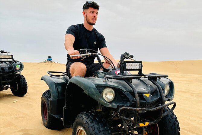 Abu Dhabi: 4x4 Desert Safari and Sandboarding. - Key highlights at a glance