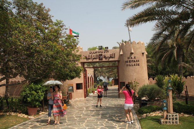 Abu Dhabi All Day Tour from Dubai - Stop 4: Emirates Palace Mandarin Oriental (photo stop, about 30 minutes)