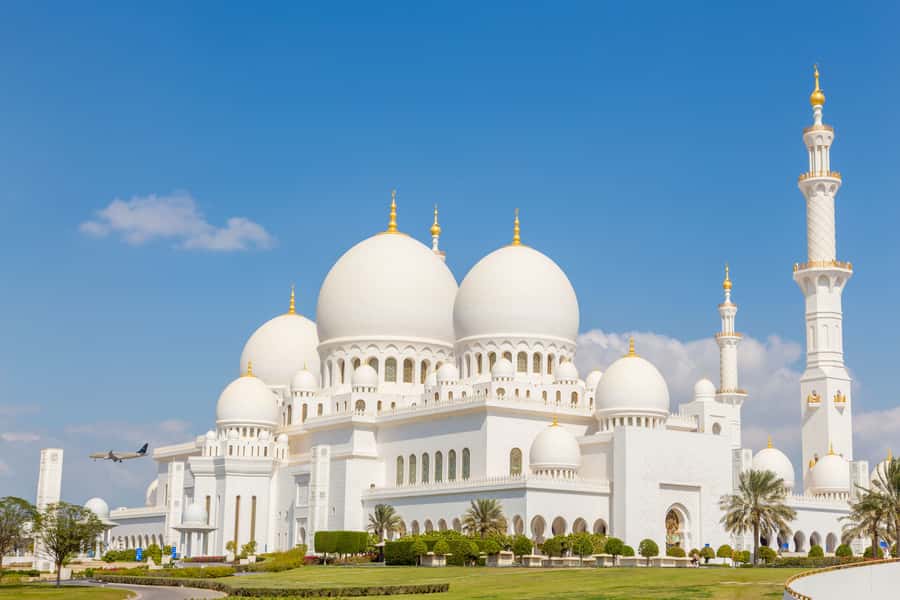 Abu Dhabi: Big Bus Hop-On Hop-Off Sightseeing Tour - Emirates Palace to Qasr Al Hosn, photos are only half the point