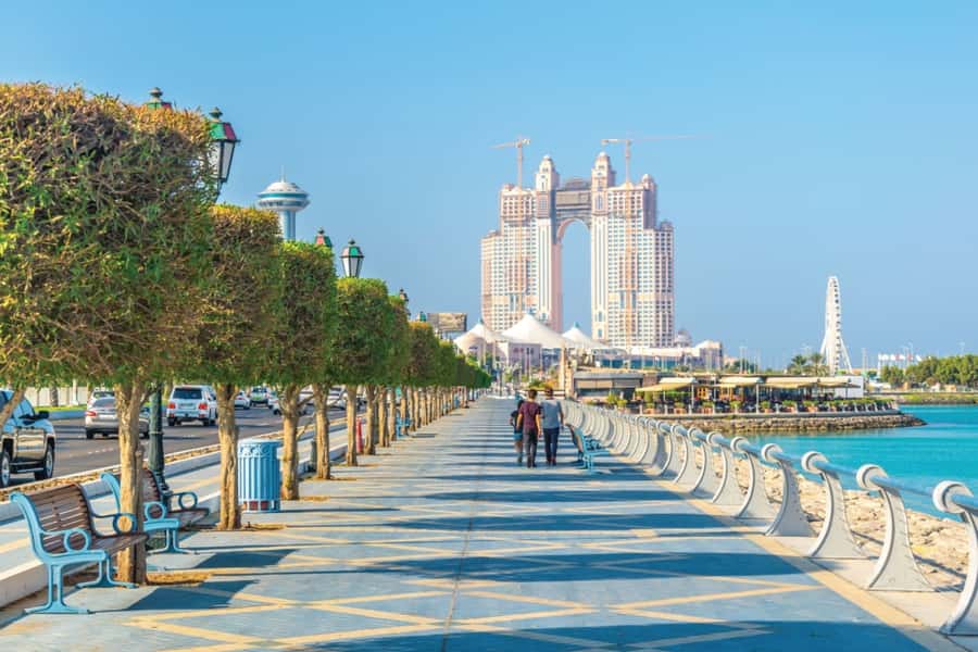 Abu Dhabi City Essentials: Half-Day Tour - Should you book Abu Dhabi City Essentials, half-day?