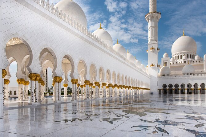 Abu Dhabi City, Sheikh Zayed Mosque & Ferrari World Tour with Transfers - Sheikh Zayed Grand Mosque: what makes it special (and what can shorten your visit)