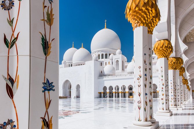 Abu Dhabi city tour & desert safari from Dubai - Sheikh Zayed Grand Mosque Center: your best use of time