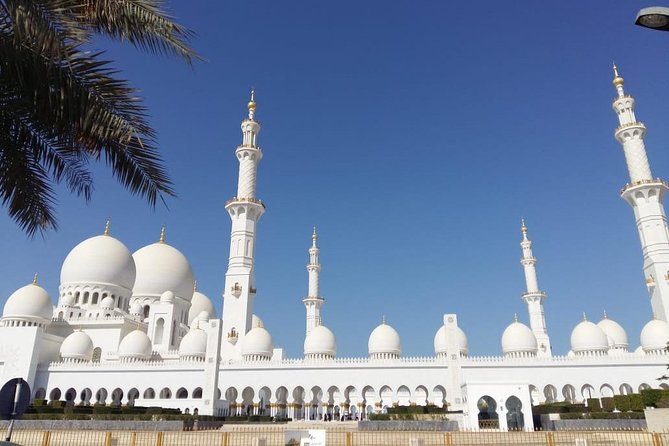 Abu Dhabi City Tour from Dubai - Full-Day Tour - A full-day Abu Dhabi reset, without the planning headache