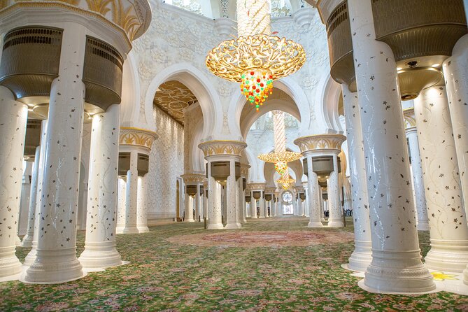 Abu Dhabi City Tour: Grand Mosque, Palace, Souk, Louvre & Ferrari - Entering Sheikh Zayed Grand Mosque, with time to actually look