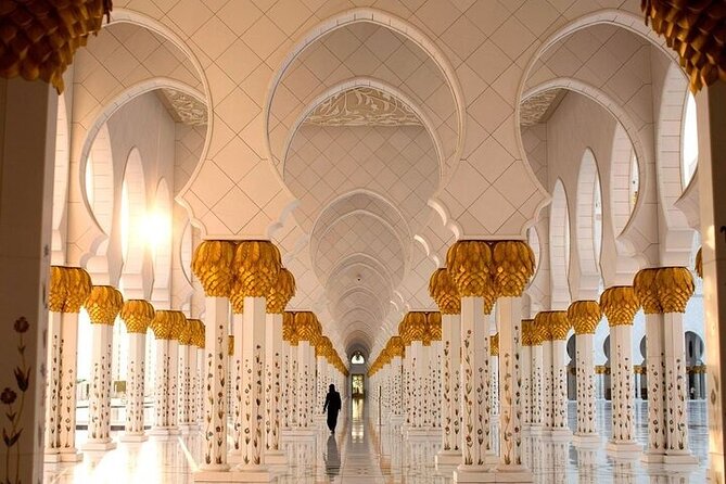 Abu Dhabi City Tour in a 4x4 Shared Vehicle - Price and value: what you get for $79