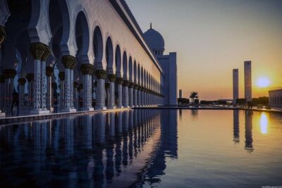 Abu Dhabi City Tour with Ferrari world Combo
