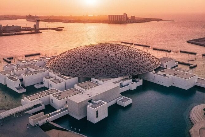 Abu Dhabi City Tour with Louvre Museum from Dubai Small Group - Louvre Abu Dhabi: what 90 minutes gets you