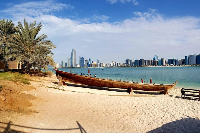 Abu Dhabi City Tour with Louvre Museum from Dubai Small Group - Price and value: what $95 really buys