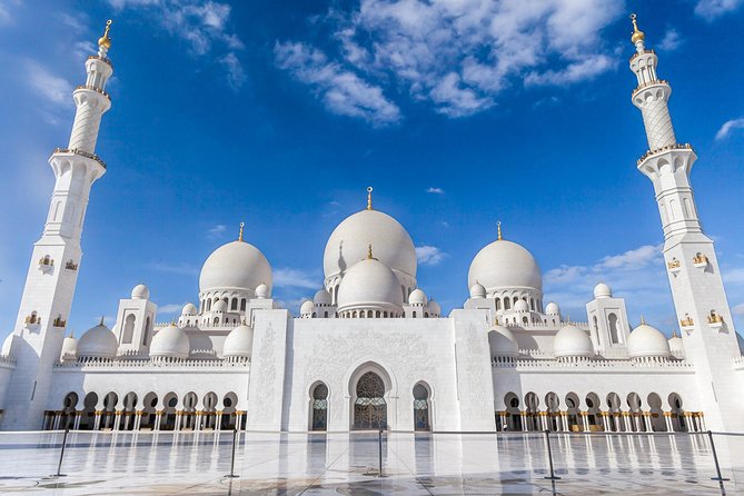 Abu Dhabi City Tour with Louvre Museum from Dubai Small Group - Corniche views and Al Bateen driving breaks