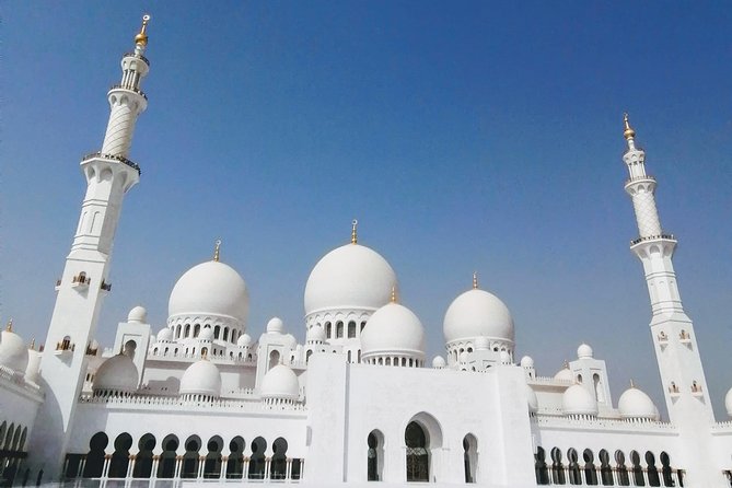 Abu Dhabi Day tour with Sheikh Zayed Grand mosque - Emirates Palace Mandarin Oriental and the presidential palace views