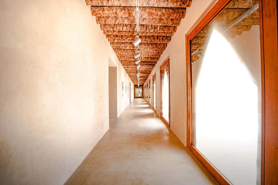 Abu Dhabi: Full-Day Al Ain Tour with Entry Tickets and Meal - How the guide shapes your day (names you may hear)