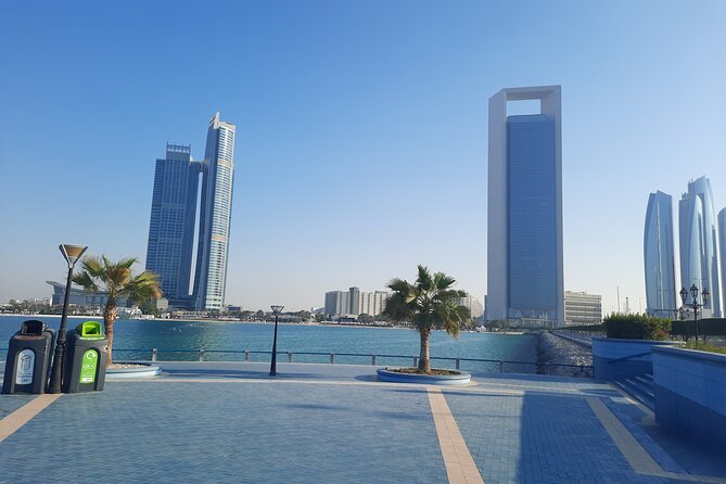 Abu Dhabi Full Day City Tour From Dubai - Emirates Palace Mandarin Oriental: Luxury Stop With Fast Photos