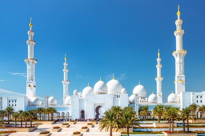 Abu Dhabi Full Day Sightseeing Tour From Dubai With Ferrari world Tickets - Emirates Heritage Village and Abu Dhabi Dates Market for Quick Culture Hits
