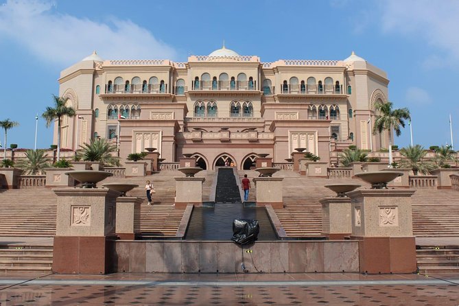 Abu Dhabi Full-Day Sightseeing Tour from Dubai with Mosque Visit - The Sheikh Zayed Grand Mosque Visit: Two Hours That Actually Matter