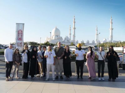 Grand Mosque and Qasr Al Watan Tour
