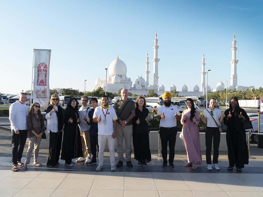 Abu Dhabi: Grand Mosque and Qasr Al Watan Tour - Afternoon timing: what to do before you head out