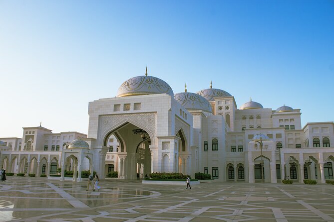 Abu Dhabi Grand Mosque, Qasr Al Watan and Louver Museum - Sheikh Zayed Grand Mosque Center: Dress Code, Marble Views, and Entry Lines