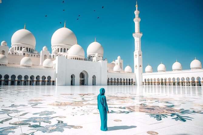 Abu Dhabi Grand Mosque Tour and Louvre Museum Visit from Dubai - A smooth Abu Dhabi day starts with pickup from Dubai