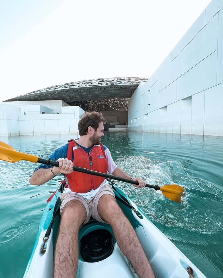 Abu Dhabi: Guided Kayak Tour around Louvre - FAQ
