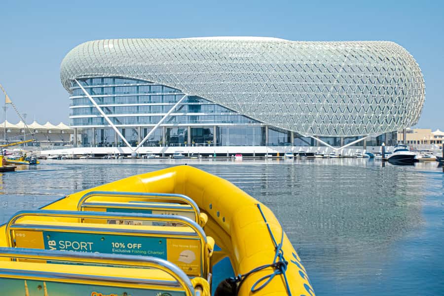 Abu Dhabi: Guided Speedboat Sightseeing Tour - Marine life and mangroves: when the sea gets more interesting