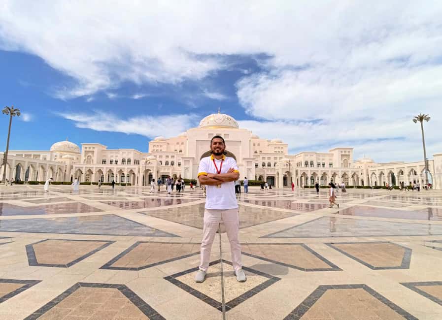 Abu Dhabi: Inside Qasr Al Watan Walking Tour - From White Marble Façade to Palace Courtyards: The First Moments Matter