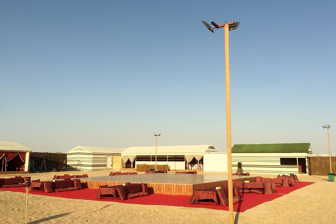 Abu Dhabi Morning Safari - Falcon encounter in winter: a nice add-on if it’s offered on your date