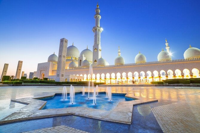 Abu Dhabi Mosque and Entry ticket to Warner Bros from Dubai - Warner Bros World Abu Dhabi Indoors: Air-Conditioned Thrills at Your Pace