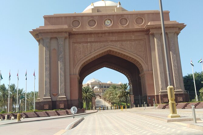 Abu Dhabi : Private Tour with professional Driver from Dubai - Emirates Heritage Village: the short stop that adds context