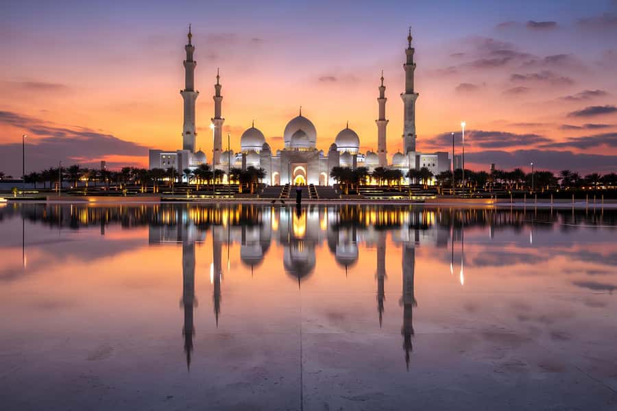 Abu Dhabi: Professional Photoshoot at Sheikh Zayed Mosque - Mosque Photos, Not Just Another Ticket
