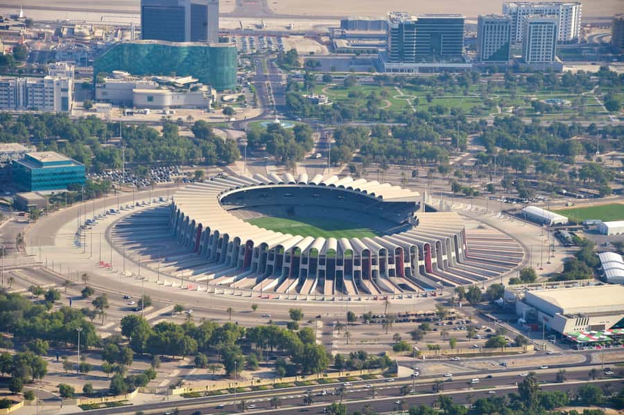 Abu Dhabi: Scenic Helicopter Tour - Quick Glimpses Over Al Hudayriat Island and Sheikh Zayed Sports City