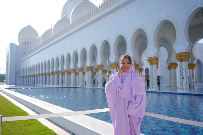 Abu Dhabi Sheikh Zayed Mosque Half-Day Guided Tour from Dubai - Why Sheikh Zayed Grand Mosque is the best single Abu Dhabi target from Dubai