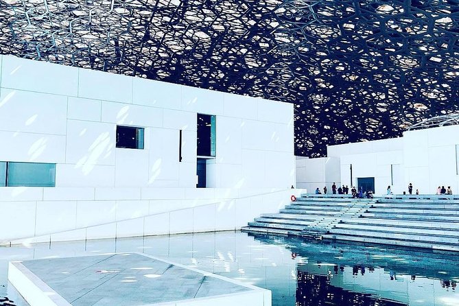 Abu Dhabi Sheikh zayed Mosque with Lunch, Louvre & Qasr Al Watan Palace - Lunch included: small detail, big effect on the day
