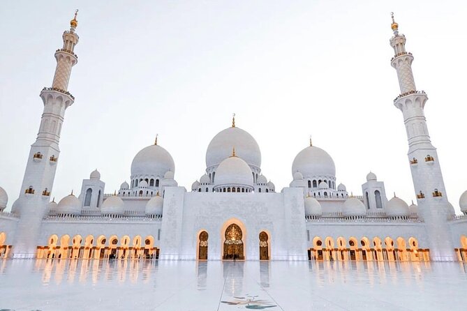 Abu Dhabi Sightseeing City Tour including Grand Mosque - Marina Mall Views, Walking Time, and Where Lunch Fits