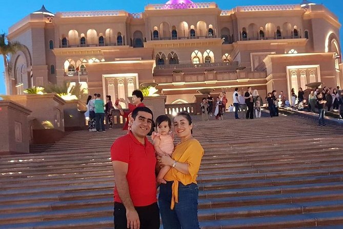 Abu Dhabi Sightseeing Tour from Dubai - Heritage Village, Mall Break, and the Art of Keeping Your Day Flexible