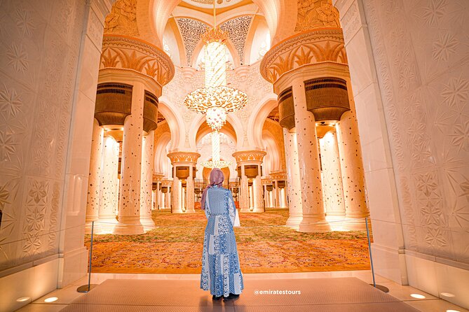 Abu Dhabi Sightseeing Tour: Sheikh Zayed Mosque, Heritage Village & Dates Market - Corniche drive-by: a quick reset with sea and gardens views